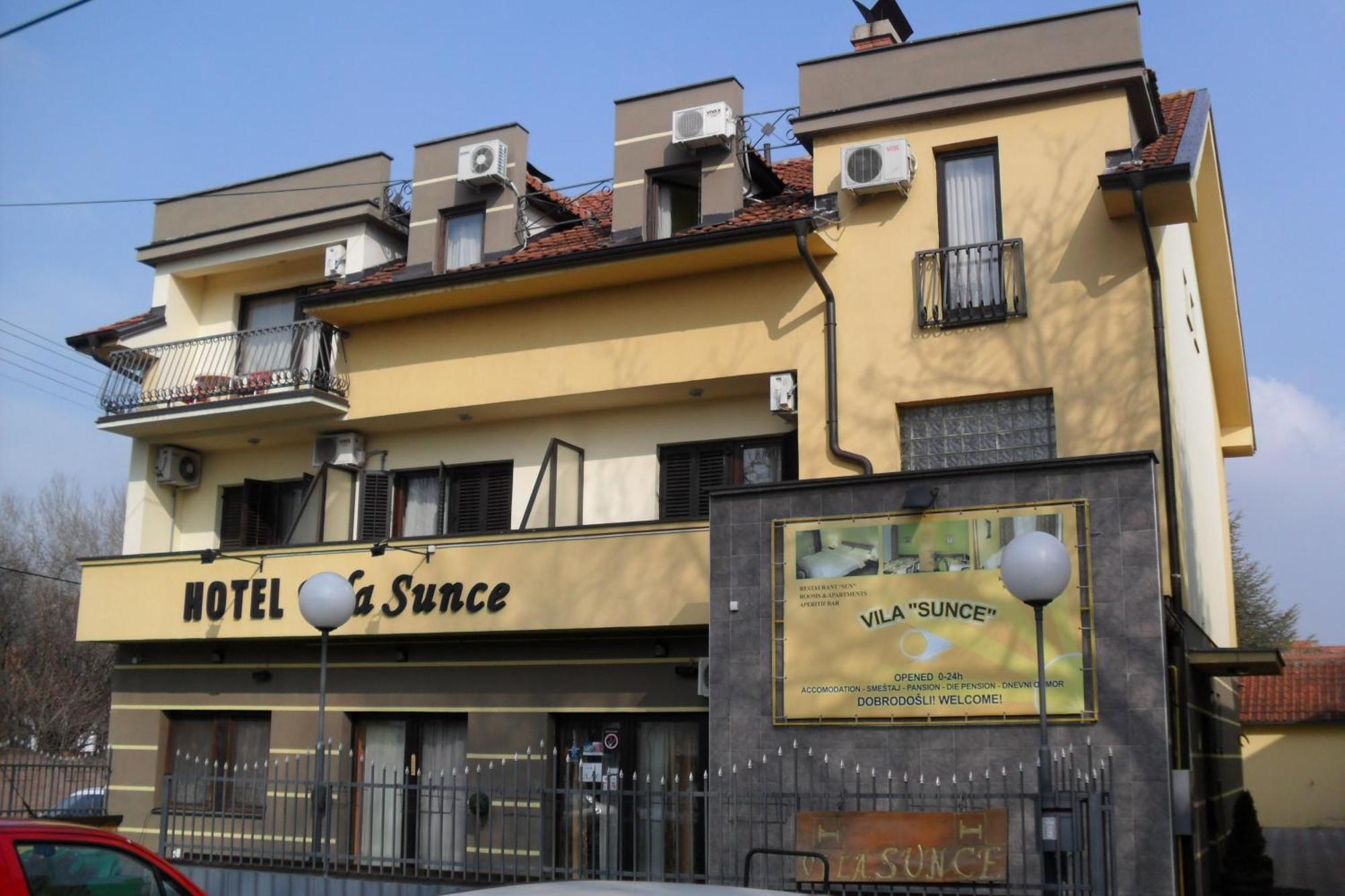 Hotel Vila Sunce Stara Pazova Exterior foto