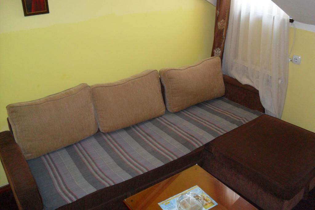 Hotel Vila Sunce Stara Pazova Zimmer foto